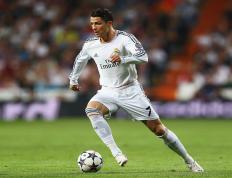 开云体育app-铁血防守与得分盛宴，森林狼锁死奇才，布克生涯之夜闪耀NBA