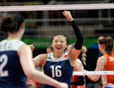 开云体育-绝境之王，欧冠终场哨响前，阿圭罗撕裂夜幕的惊世绝杀