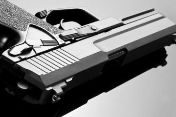 开云下载-三分如雨，逆转狂潮！拉文末节15分撕裂辽宁防线