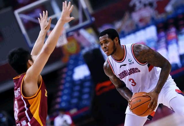 开云体育-S赛惊险逆转取胜，粉丝狂欢不已的简单介绍