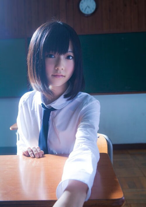 开云体育官方网站-双线鏖战,F1新赛季揭幕战焦点与威尔士对决比利时的激情周末