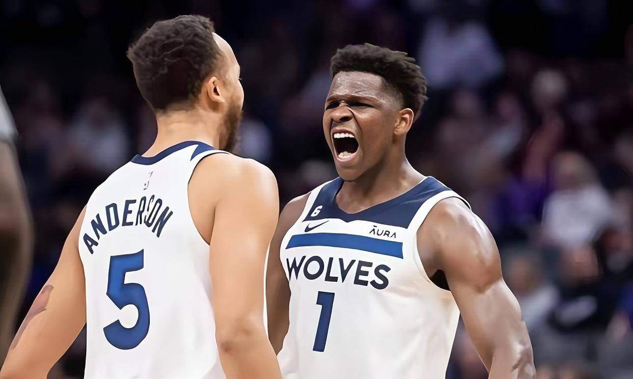 开云体育APP下载-爱德华兹发挥堪称完美,鹈鹕斩落吉林队