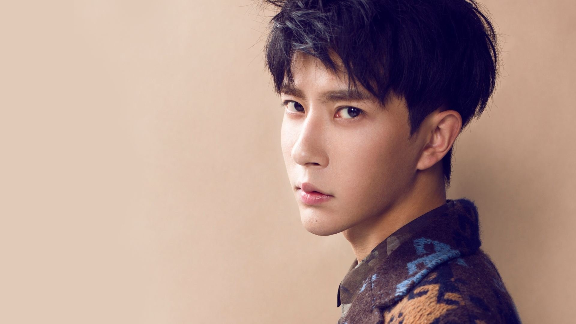 开云体育平台APP-绿茵场隐身,热搜登顶,NBA季后赛夜为何被内马尔接管?