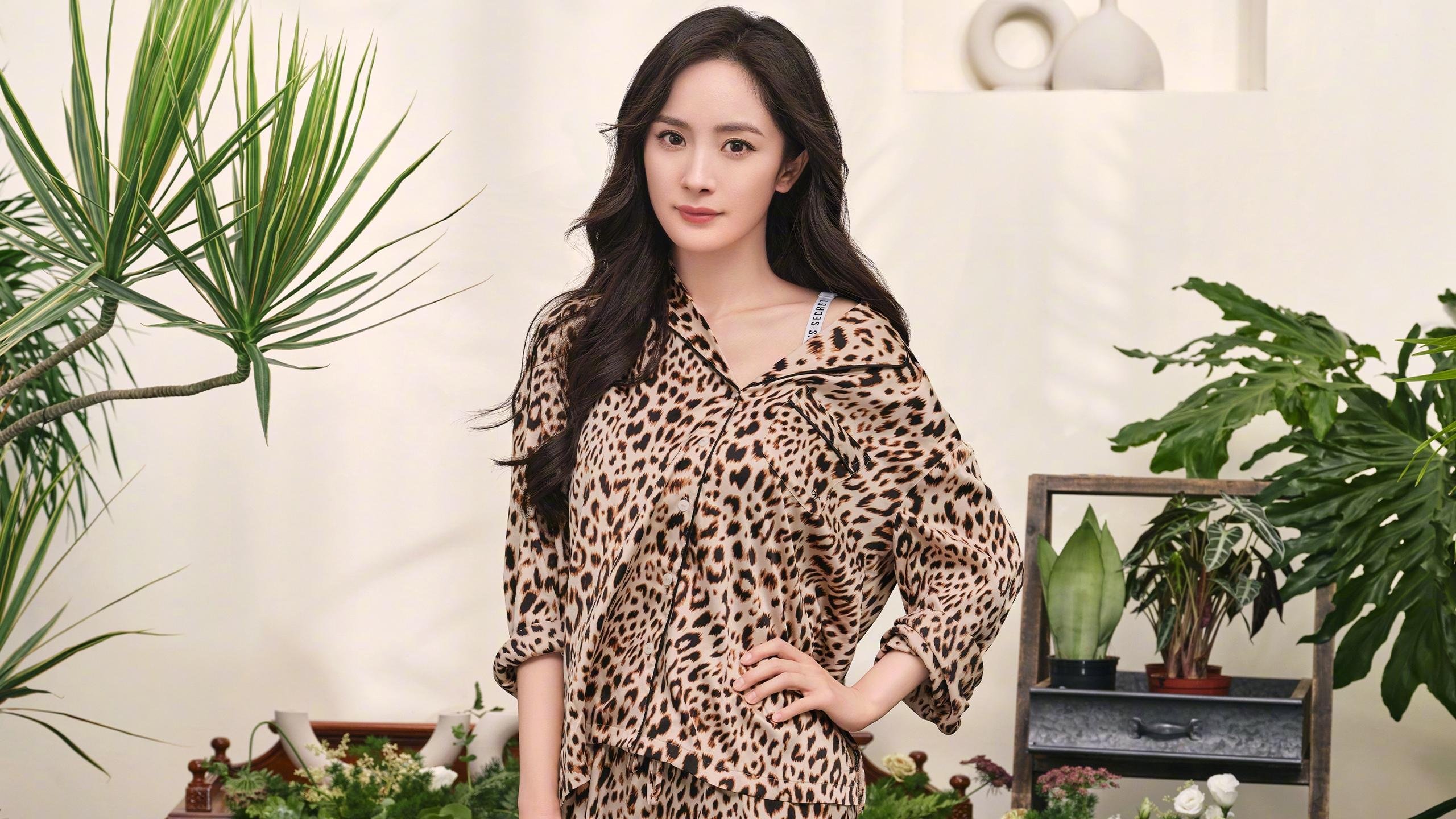 开云体育登录-制动对决,当F1引擎轰鸣遇见篮球锁链